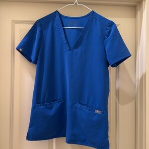 FIGS Casma 3 Pocket Scrub Top